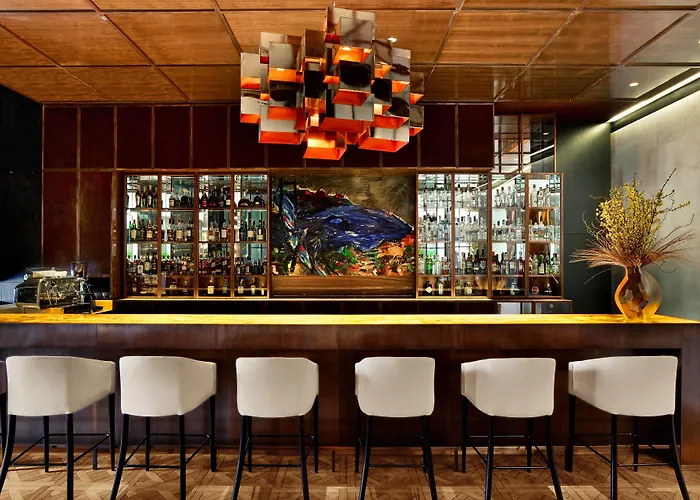 Ξενοδοχείο The St. Regis 5*