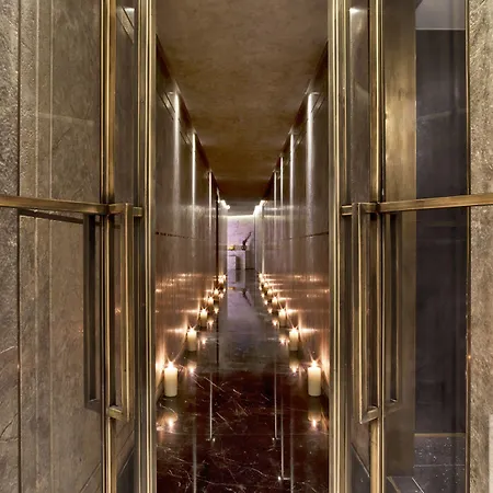 Hotel The St. Regis 5*