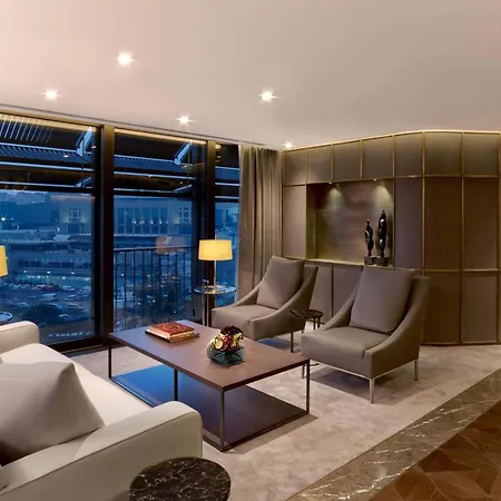 Hotel The St. Regis 5*